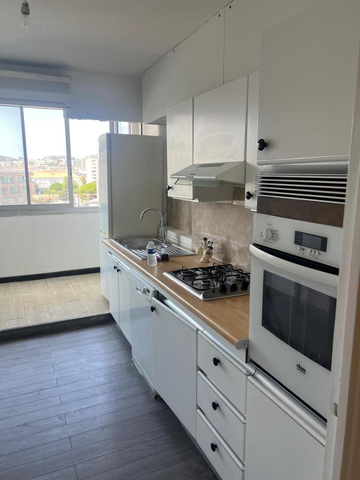 Appartement 2 Chambre Et Grand Sejour 100M2 A 5 Min Du Stade Velodrome Marsella Exterior foto